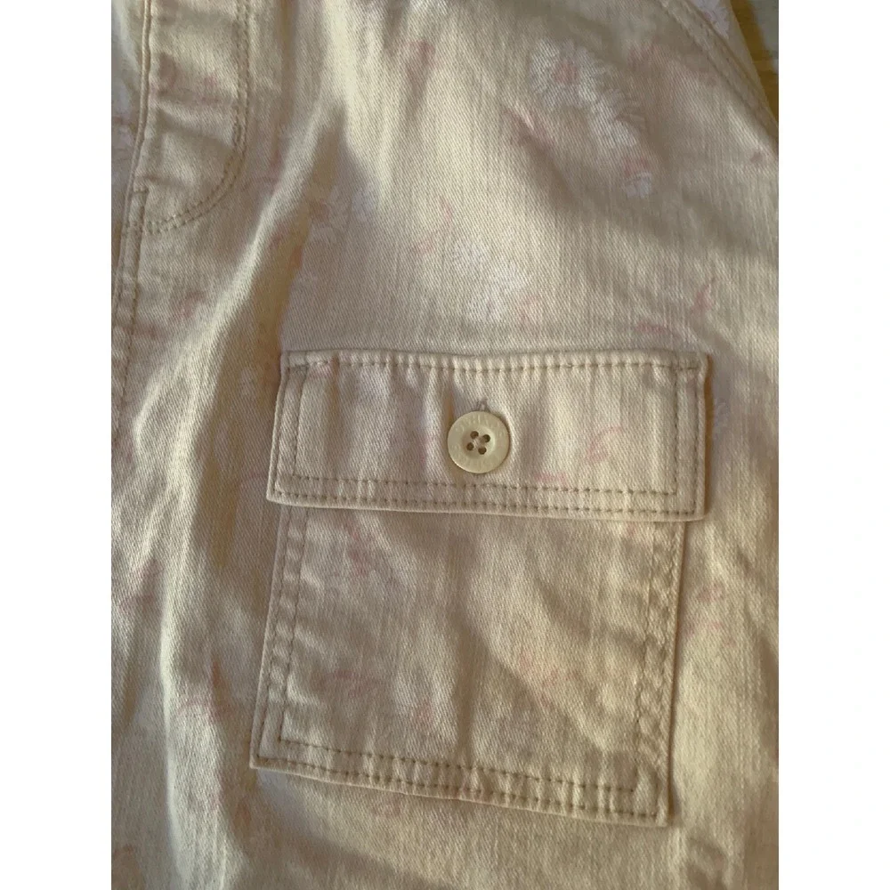 OshKosh Bgosh cute cream